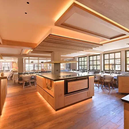 Szálloda Restaurant Der Engel, 3*