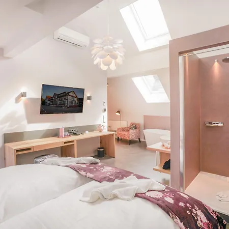 فندق Restaurant Der Engel, ساسباشفالدن